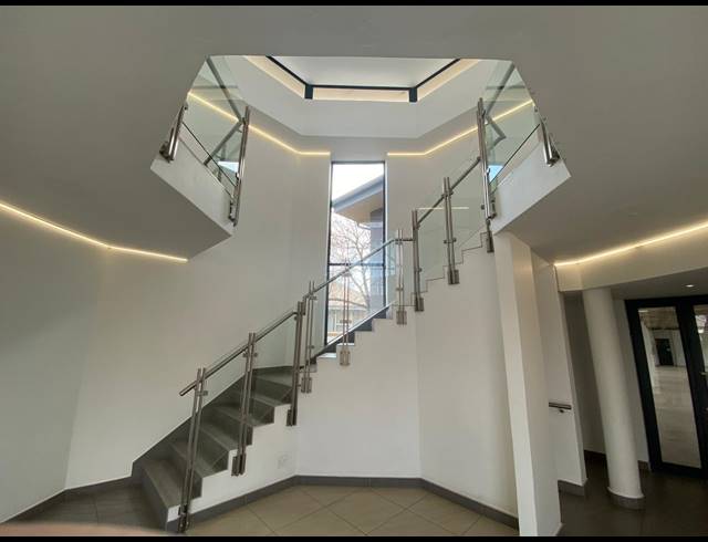333M² OFFICE TO LET IN WOODMEAD